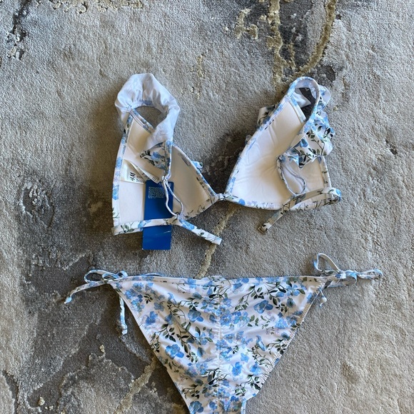 H&M Bikini - Picture 2 of 2